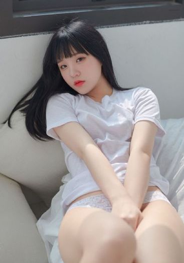 女邻居5