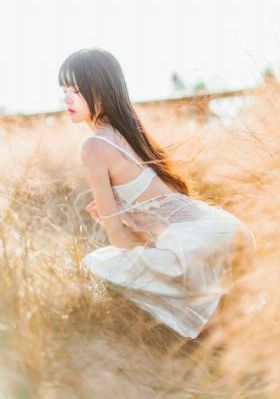 年轻漂亮的学生4